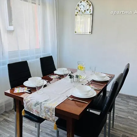 Komenskeho Apartment